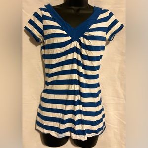 Rue 21 Large V-Neck Tee